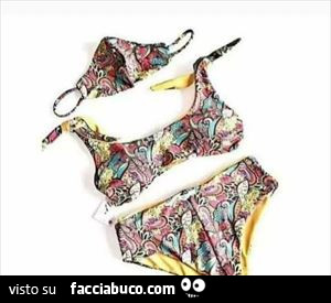 Bikini e mascherina