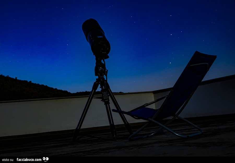 Telescopio in terrazza
